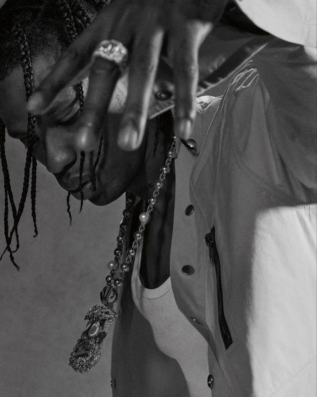 A queridinha do Travis Scott - Corrente de Perolas Cravejada ICE - Peça Premium (resistente à água) - ICE BRO JOIAS