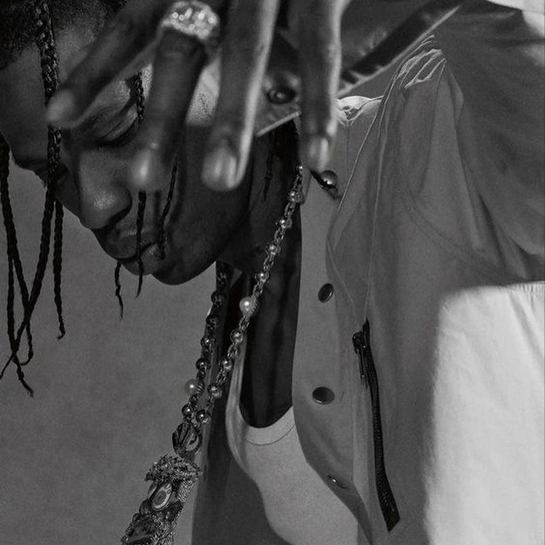 A queridinha do Travis Scott - Corrente de Perolas Cravejada ICE - Peça Premium (resistente à água) - ICE BRO JOIAS