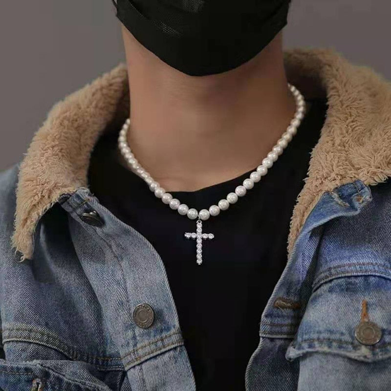 Corrente Pérolas com Pingente Cruz - ICE BRO JOIAS